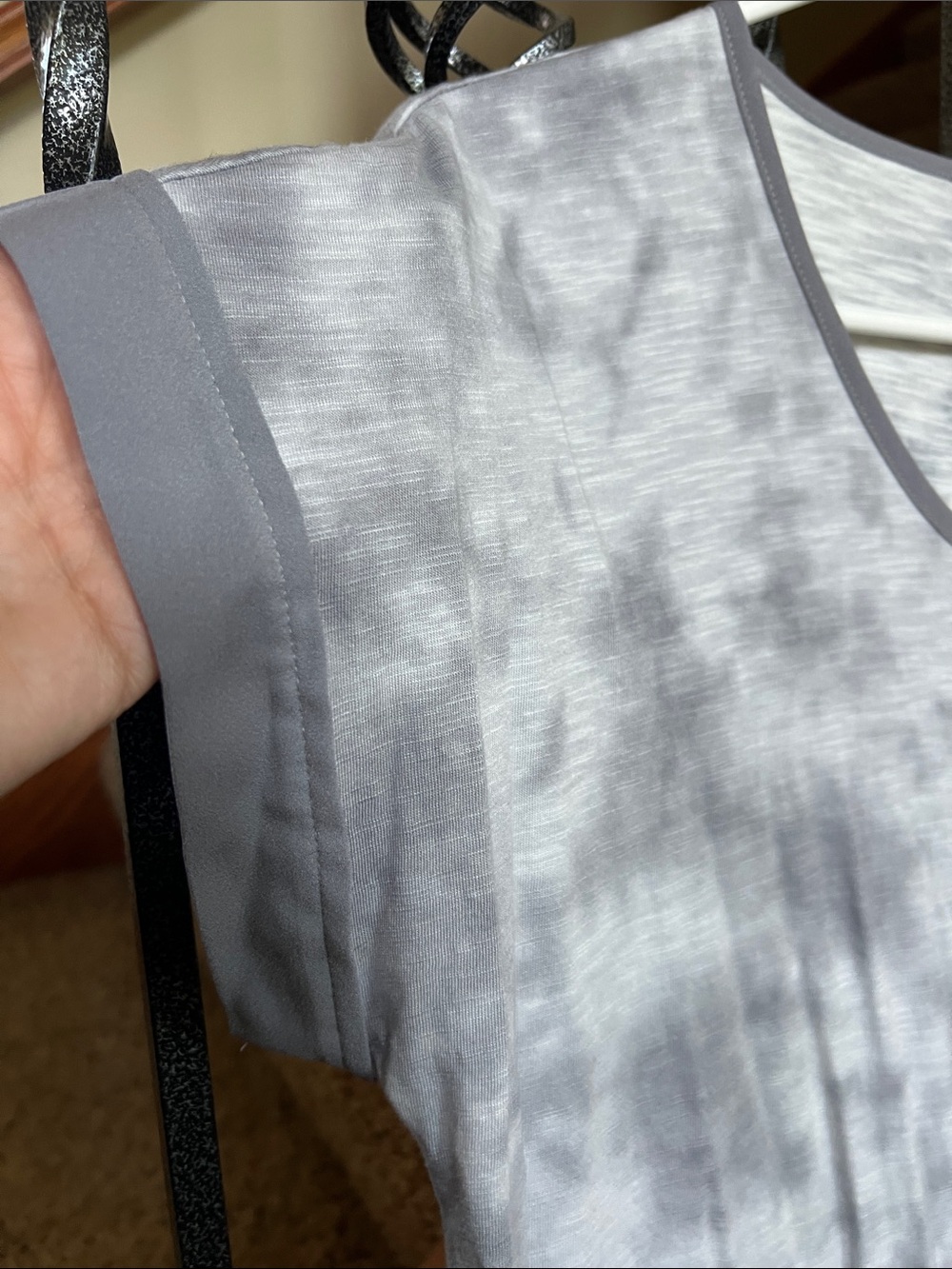 Jones New York Gray Tie-Dye Short Sleeve Pocket Tee - Picture 4 of 7
